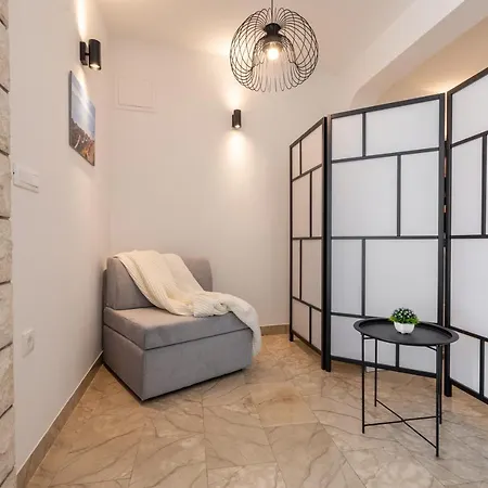 Family - Vranjes Pensjonat 3*