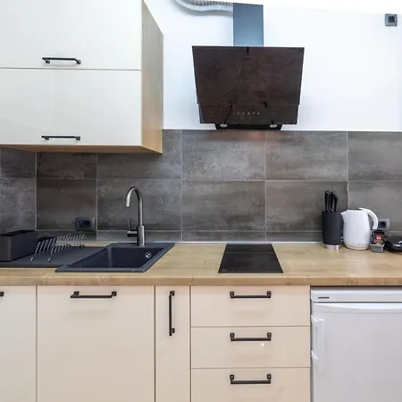 Family - Vranjes 招待所