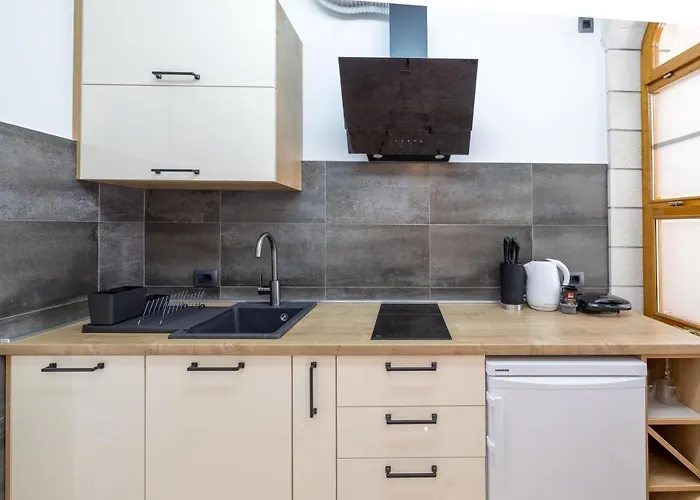 Family - Vranjes Πανσιόν